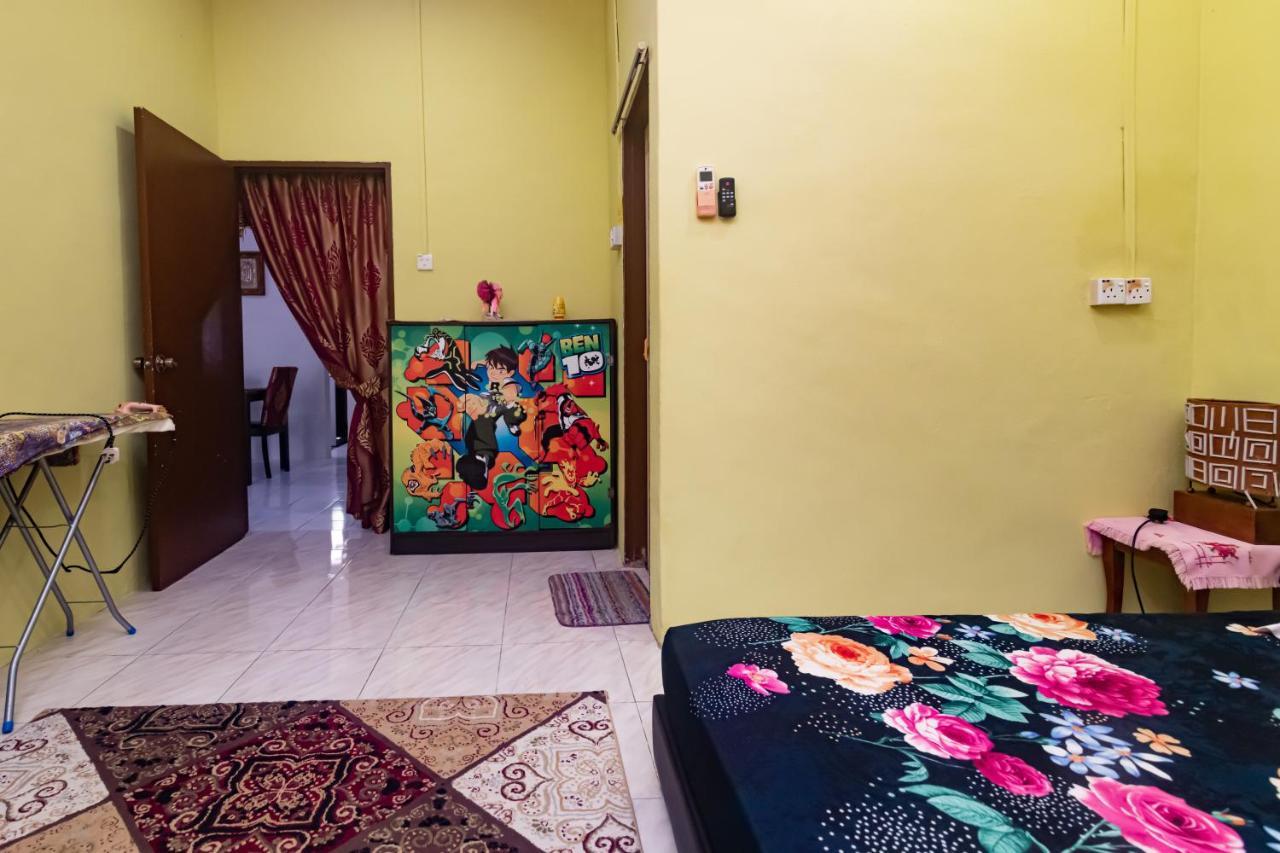 Tamu Nor Homestay Kuantan Exterior foto